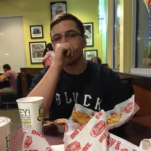 Meet your Posher, Taylor